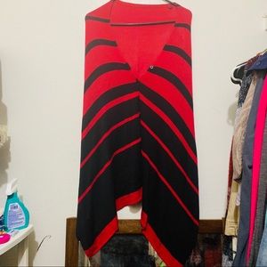Chico’s Black & Red Tunic